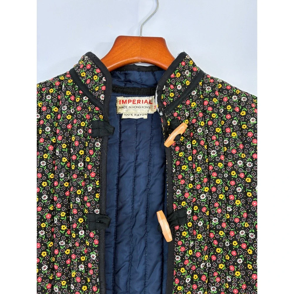 VTG 70s  Imperial Quilted Floral Chore Jacket Rayon Toggle Mandarin Collar M